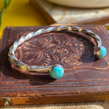Load image into Gallery viewer, Twist and Turquoise Bracelet
